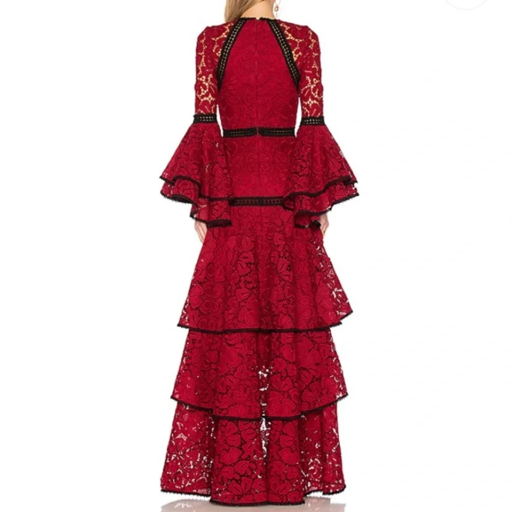 Alexis Laurel Tiered Lace Gown S - Picture 3 of 4